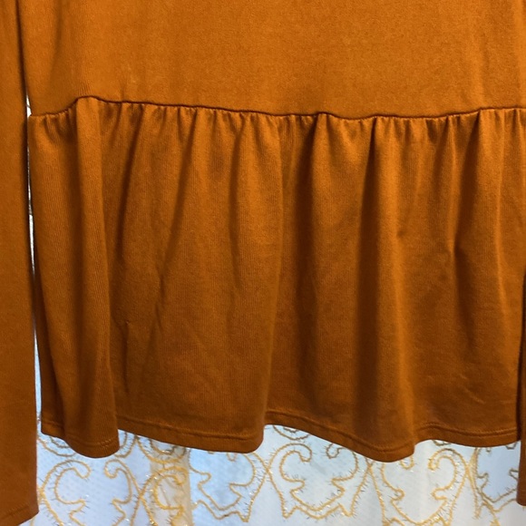 Mauve peplum top - Picture 2 of 6